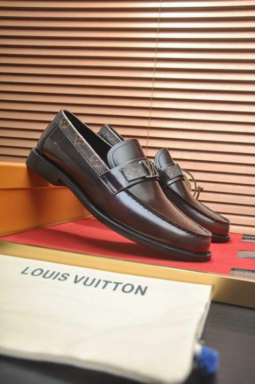 Picture of Louis Vuitton Shoes _SKULVsz38-45mnf055914335
